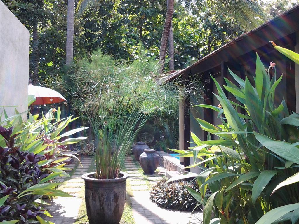 Villa Jati - Private Poolside Villa Central Lovina Exterior photo